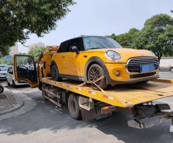 汽車(chē)救援告訴你如何正確拖車(chē)？