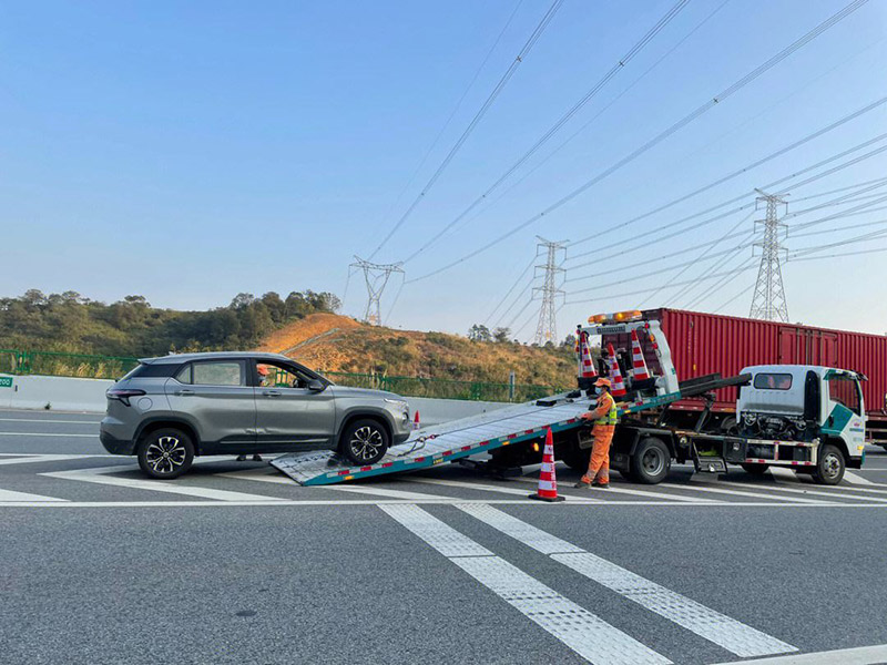 桂林道路救援：專業團隊24小時快速響應服務